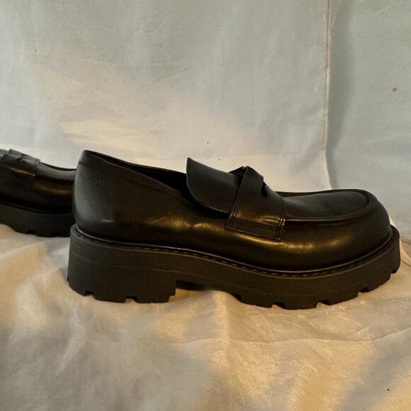 Black Leather Loafers - Picture 1 of 6